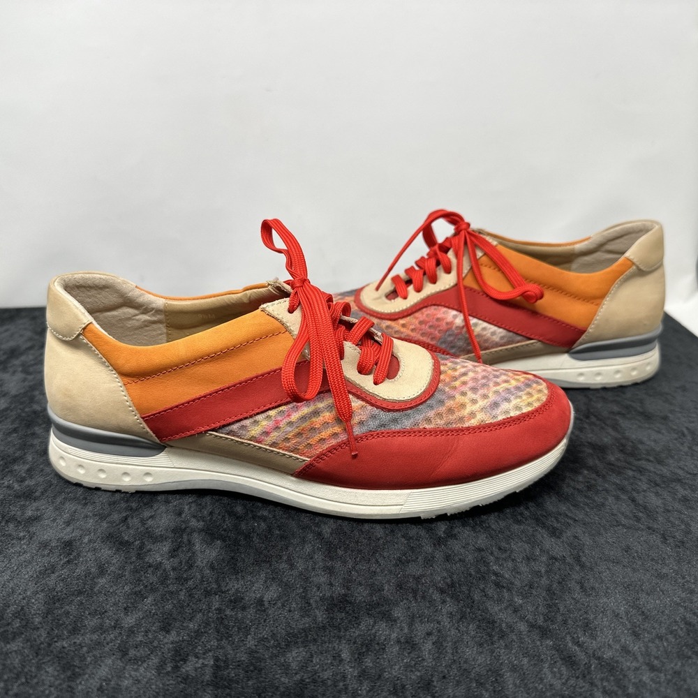 Vaneli Sport Leather Sneakers Women's 9 Multicolor Lace Up Comfort Shoes